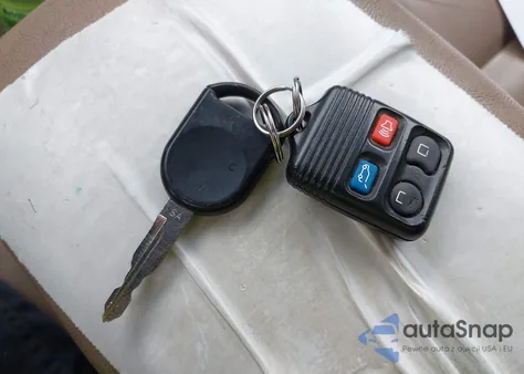 2007 Ford Explorer Xlt from USA, damaged, VIN 1FMEU73E57UB30980